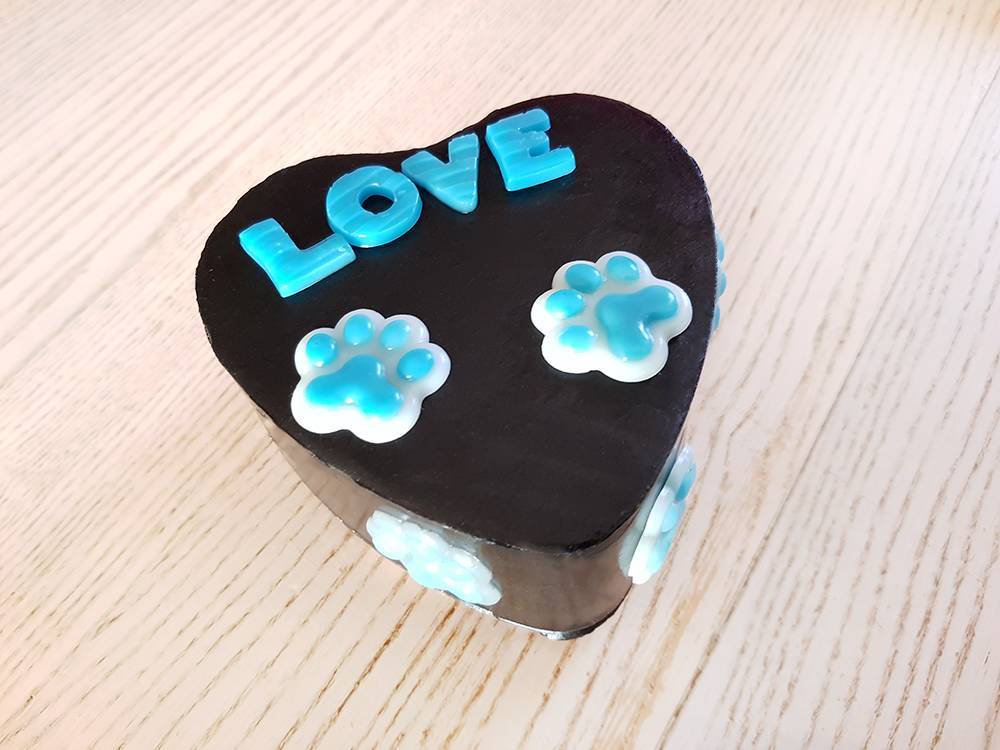 Torta za pse - LOVE