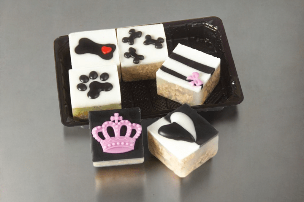 Kolači za pse - Crno-bijela rapsodija